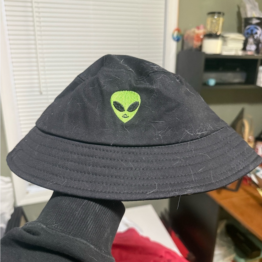 Black Alien Embroidered Bucket Hat